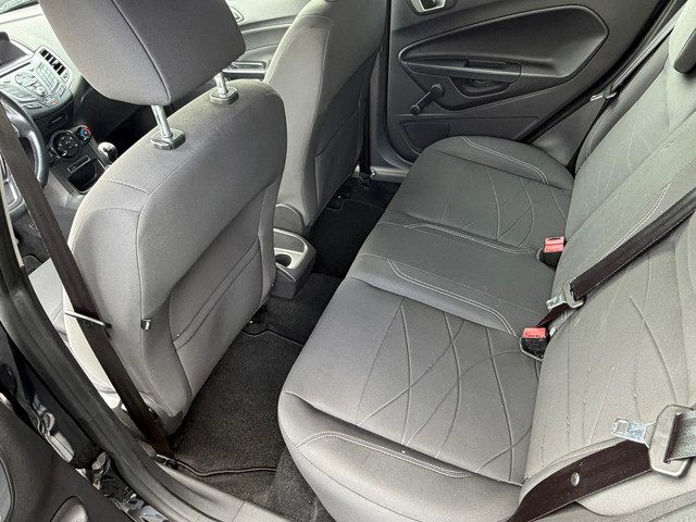 Foto 4 van Ford Fiesta 1.0 Style|Airco|NL auto|Lm