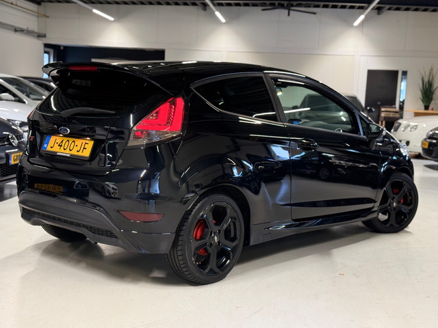 Foto 9 van Ford Fiesta 1.0 125PK Sport Airco|Stoelverwm.
