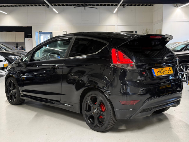 Foto 7 van Ford Fiesta 1.0 125PK Sport Airco|Stoelverwm.