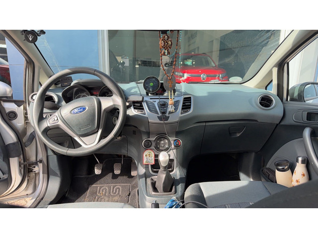 Foto 4 van Ford Fiesta 1.25 Limited airco 4-deurs org NL