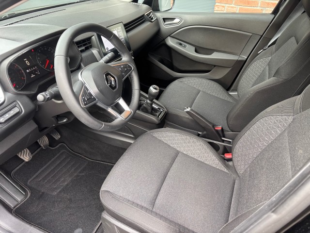 Foto 6 van RENAULT CLIO 1.0 TCE ZEN