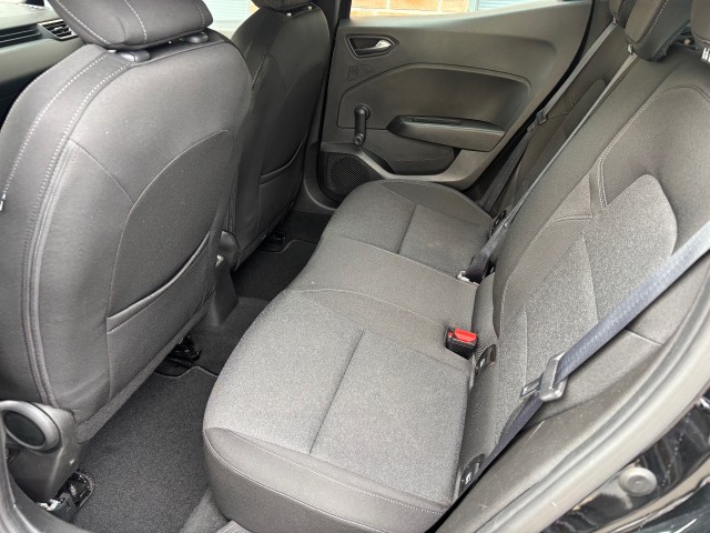 Foto 7 van RENAULT CLIO 1.0 TCE ZEN