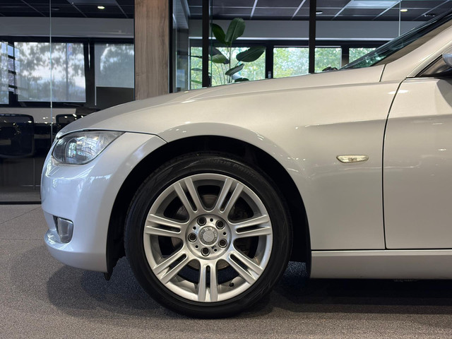 Foto 4 van BMW 3 Serie Cabrio 320i Spring Cabrio | Automaat | Navigatie | Elektrische Stoelen Cabrio | Automaat