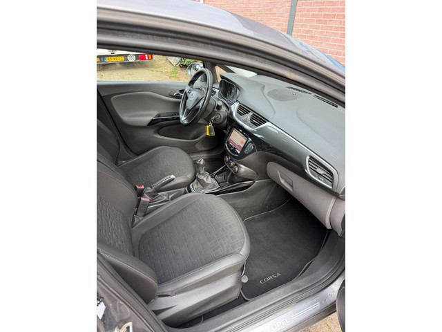 Foto 2 van Opel Corsa 1.0 Turbo Cosmo