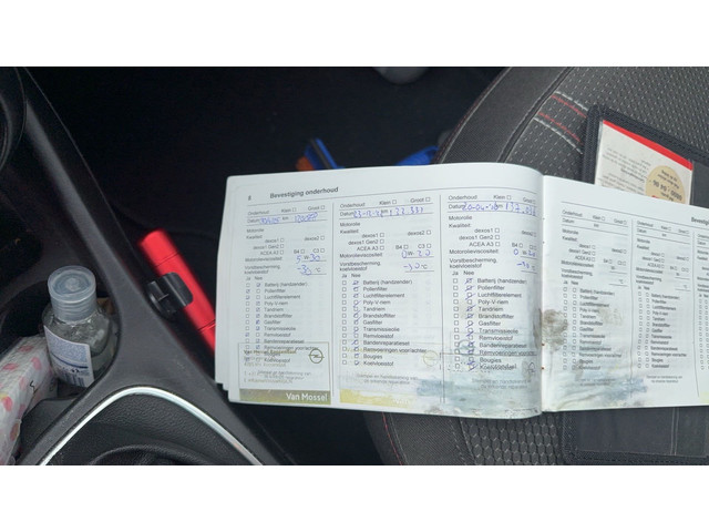 Foto 4 van Opel Corsa 1.0 Turbo Online Edition navi 4-deurs org NL