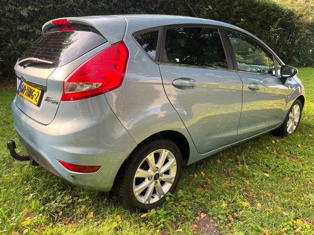 Foto 9 van Ford Fiesta 1.4 Ghia