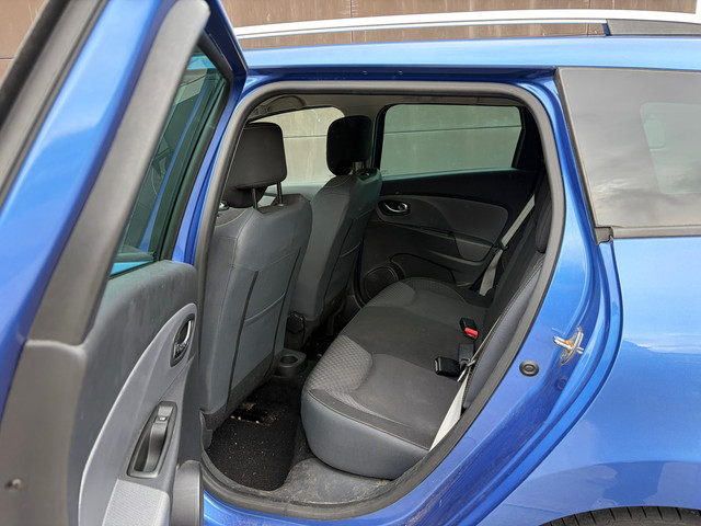 Foto 8 van Renault Clio Estate 1.2 GT