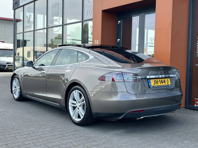 Foto 4 van Tesla Model S 70D |SC01 - FREE SUPERCHARGEN|SOH 91% |Panoramadak|Leder