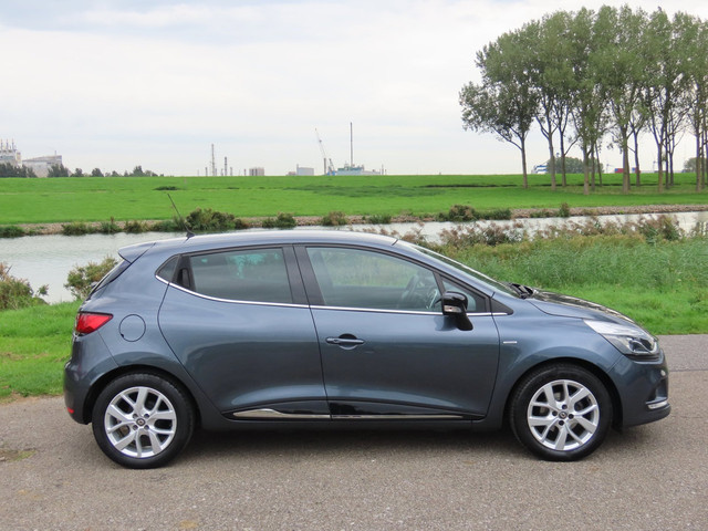 Foto 8 van Renault Clio 0.9 TCe Limited *1e EIG *Keyless *Navi *Cruise