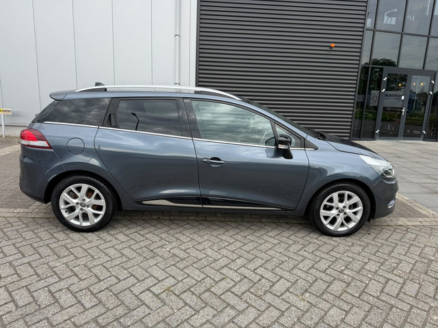 Foto 3 van Renault Clio Estate 0.9 TCe Limited Navigatie, Airco cruise-control,