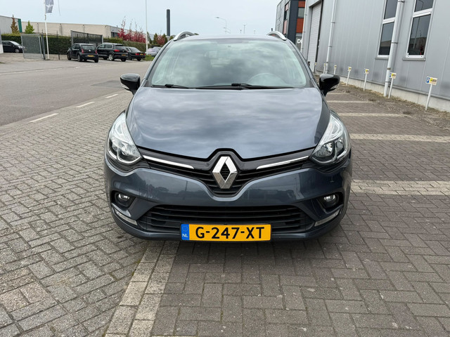 Foto 7 van Renault Clio Estate 0.9 TCe Limited Navigatie, Airco cruise-control,