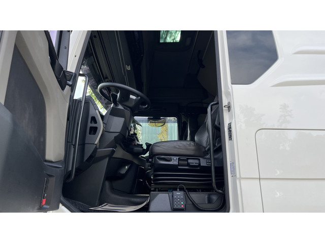 Foto 2 van MAN TGX 18.470 BL SA 390 WB ACC Apple Carplay Koelkast 2x Tank Standairco