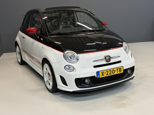Foto 10 van Fiat 500 1.4 140pk Abarth cabrio Leder, Xenon, interscope Hifi