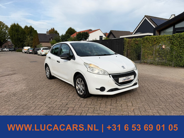 Peugeot 208 1.2 VTi Access AIRCO TREKHAAK NIEUWE APK!