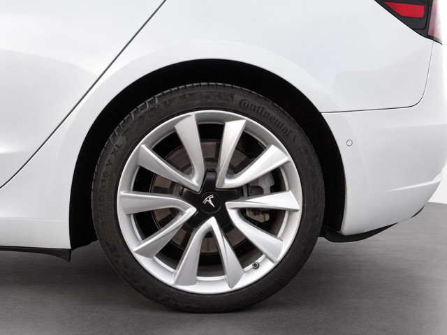 Foto 5 van Tesla Model 3 Standard RWD Plus 60 kWh Autopilot Airco Leder Panoramadak PDC VA Camera 19" Sport Whe