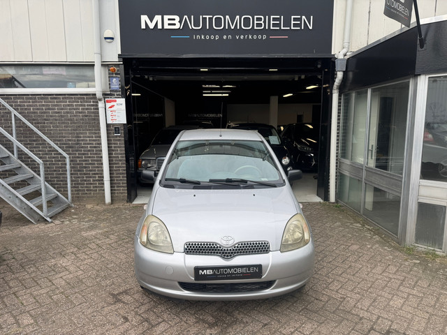 Foto 10 van Toyota Yaris 1.0-16V VVT-i Sol/Semi-Automaat!77DKM!Nap/APK!