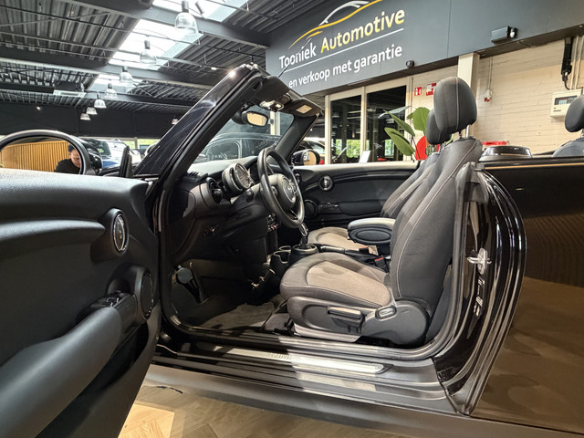 Foto 10 van MINI Cabrio 1.5 Cooper Salt AUTOMAAT | (bj 2020)