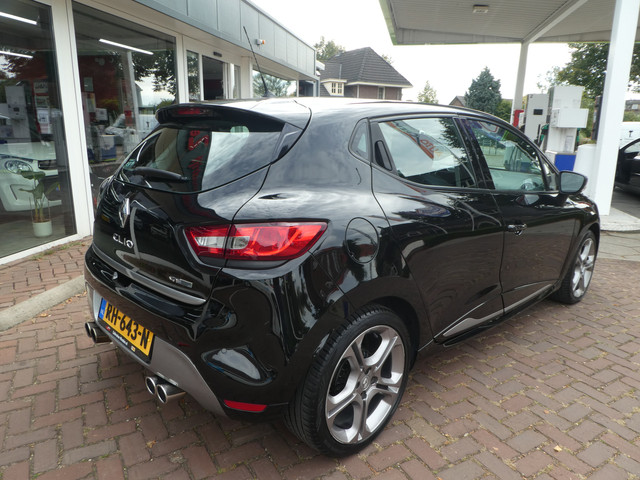 Foto 2 van Renault Clio 1.2 GT Automaat, Airco, Sport uitlaat, RS Pakket,