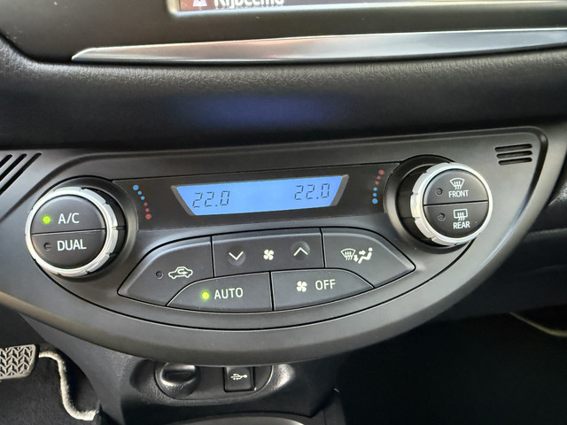 Foto 10 van Toyota Yaris 1.5 Hybrid Dynamic (bj 2020, automaat)