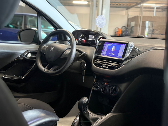 Foto 2 van Peugeot 208 1.6 BlueHDi Blue Lease Apple CarPlay | Navi | Cruise | PDC | DAB