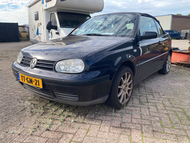 Volkswagen Golf Cabriolet 1.8 Trendline Bj 1998 lees omschrijving
