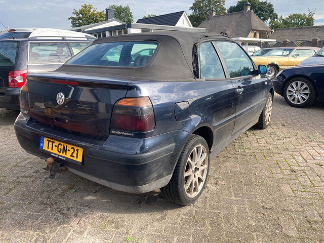 Foto 8 van Volkswagen Golf Cabriolet 1.8 Trendline Bj 1998 lees omschrijving