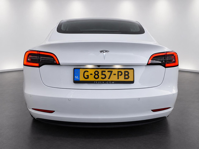 Tesla Model 3 Standard RWD Plus 60 kWh Autopilot Airco Leder Panoramadak PDC VA Camera 19" Sport Whe