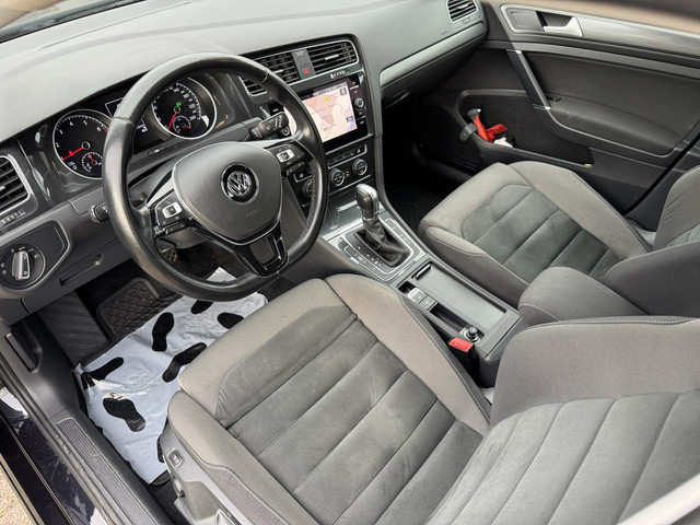Foto 5 van Volkswagen Golf Variant 1.0 TSI Navi Massage Camera Trekhaak