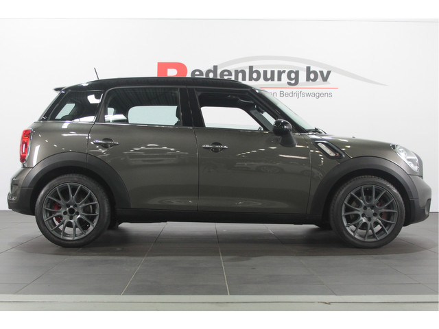 Foto 4 van MINI Countryman 1.6 Cooper S Chili - Pano / Cruise / Stoelverw.