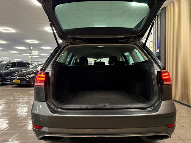 Foto 7 van Volkswagen Golf Variant 1.4 TSI Comfortline Business * Navigatie / Parkeersensoren / Cruise control