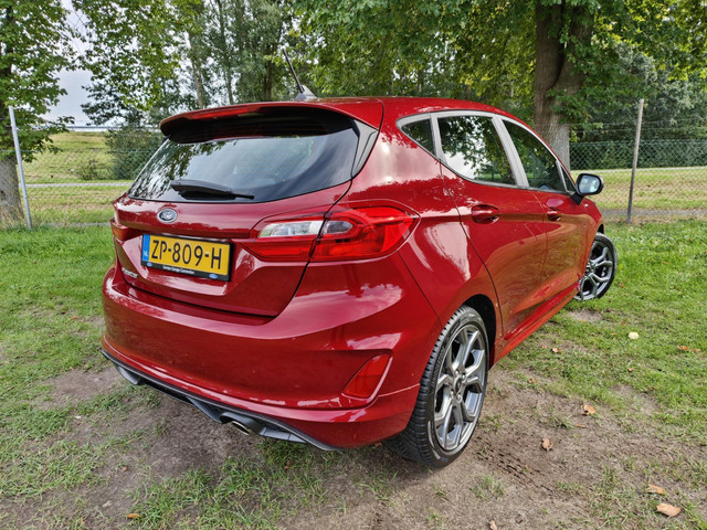 Foto 4 van Ford Fiesta 1.0 EB ST-Line | CLIMA | NAVI | CRUISE | DODEHOEK DETECTIE |