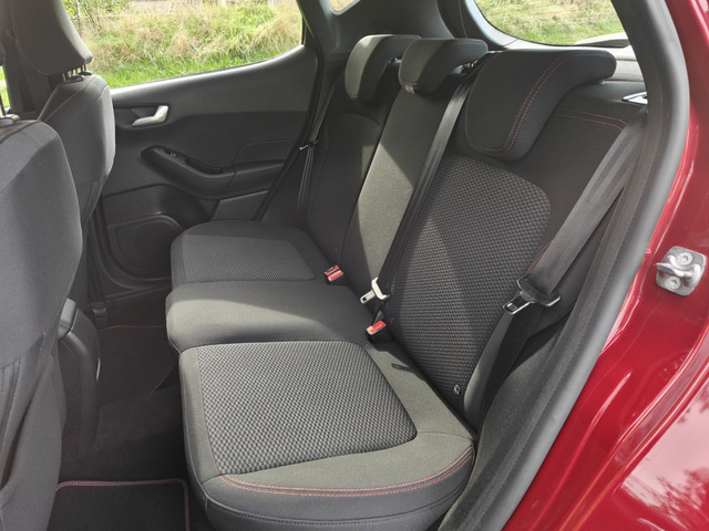 Foto 6 van Ford Fiesta 1.0 EB ST-Line | CLIMA | NAVI | CRUISE | DODEHOEK DETECTIE |