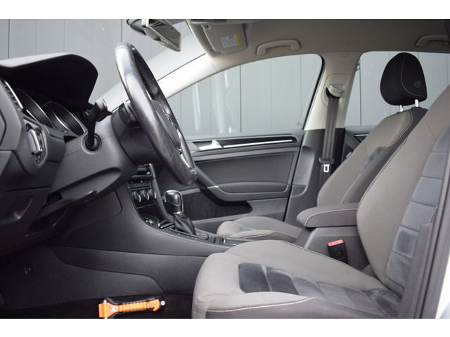 Foto 5 van Volkswagen Golf 1.4 TSI Automaat Highline ECC | Alcantara | Full Map Navi | Telefonie | Volledig Ond