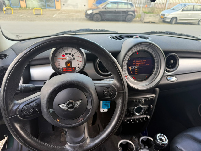 Foto 10 van Mini 3-Deurs 1.6 Cooper Mayfair