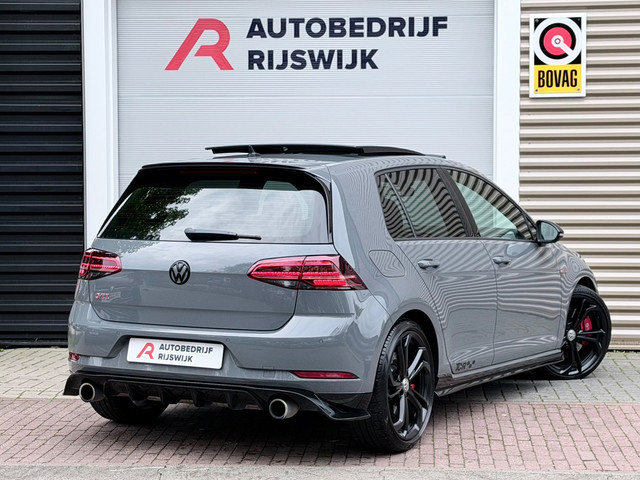Foto 4 van Volkswagen Golf 2.0 TSI GTI TCR Pano/Keyless/Camera