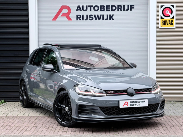 Foto 6 van Volkswagen Golf 2.0 TSI GTI TCR Pano/Keyless/Camera