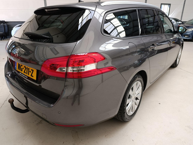 Foto 5 van Peugeot 308 SW 1.2 PureTech Style AIRCO | AUDIO | LMV | CV OP AFSTAND | NAVI | CRUISE CONTROL | PDC