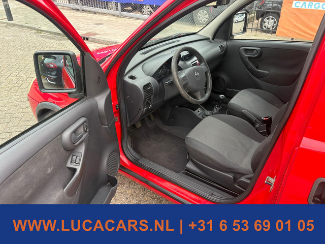 Foto 3 van Opel Tour 1.4-16V Enjoy BENZINE AIRCO!