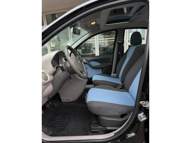 Foto 4 van Fiat Panda 1.2 SportSound PANORAMADAK|AIRCO|APK 05/10/2027