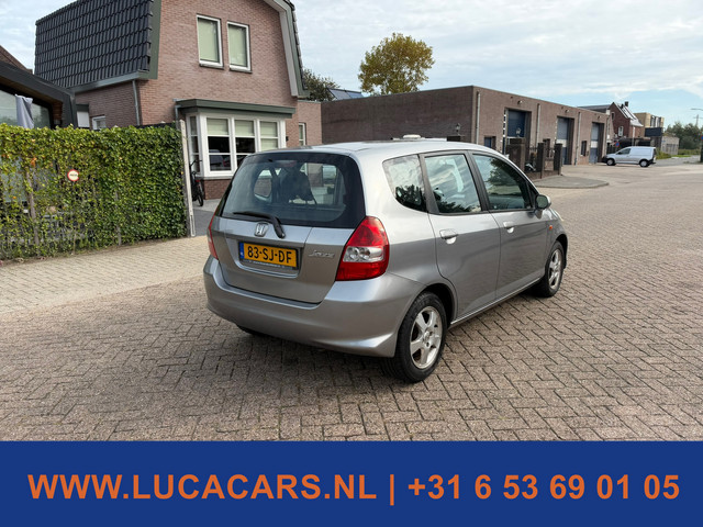 Foto 9 van Honda Jazz 1.2 Cool Airco 2X SLEUTEL + BOEKJES!