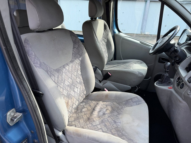 Foto 6 van Opel Vivaro 1.9 DTI L1H1 DC airco en nieuwe apk