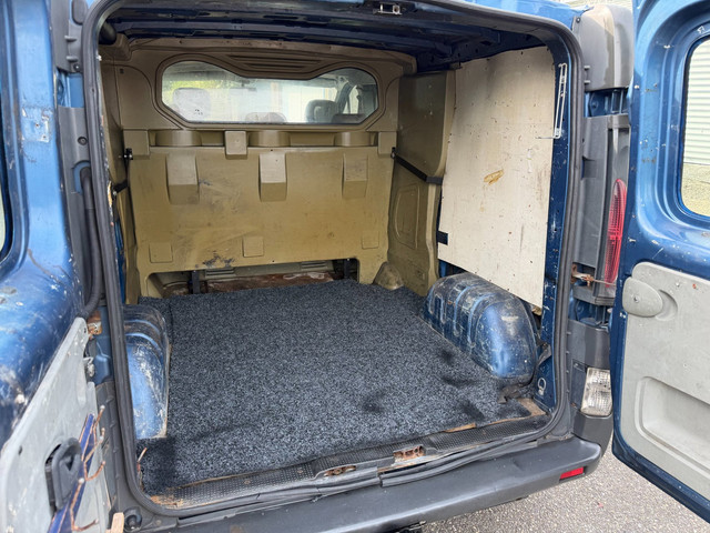Foto 5 van Opel Vivaro 1.9 DTI L1H1 DC airco en nieuwe apk