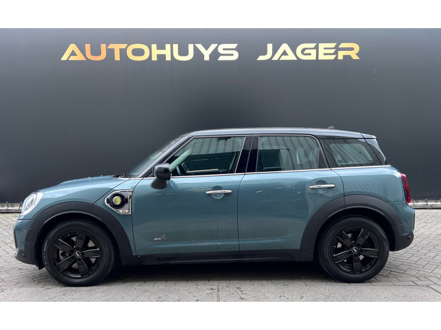 Foto 2 van Mini Countryman 1.5 Cooper S E ALL4 Untamed Edition - Pano Leder H/K Memory Acc Carplay