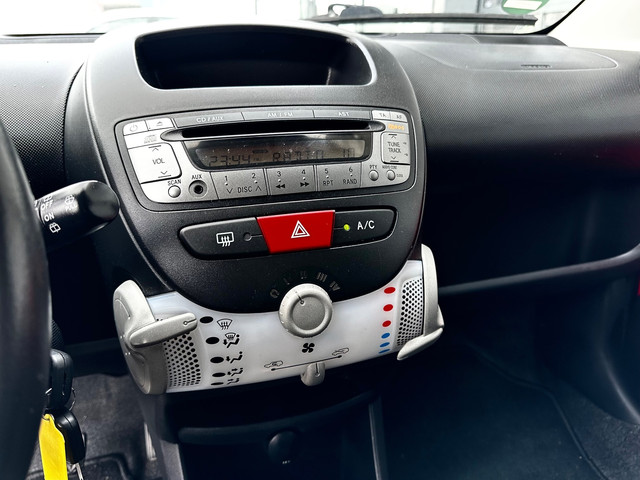 Foto 7 van Citroen C1 1.0 Tendance | Airco | PDC | NAP