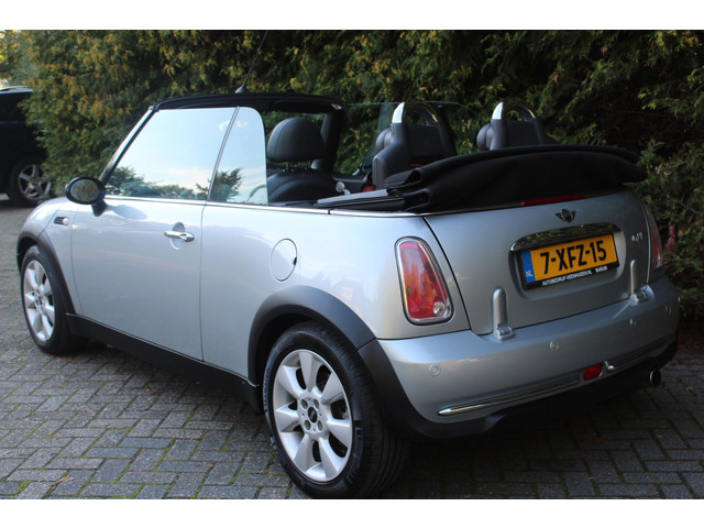 Foto 8 van Mini Cabrio 1.6 One Pepper 90PK | Airco | Stoelverwarming | LMV