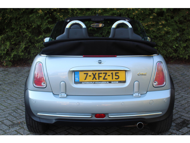 Foto 9 van Mini Cabrio 1.6 One Pepper 90PK | Airco | Stoelverwarming | LMV
