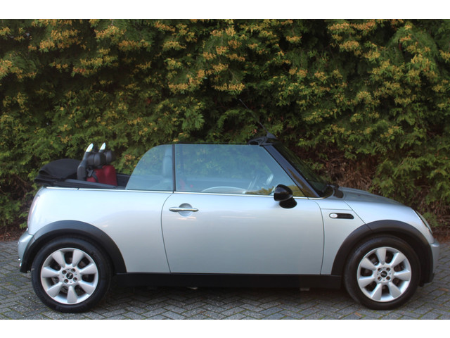 Foto 10 van Mini Cabrio 1.6 One Pepper 90PK | Airco | Stoelverwarming | LMV