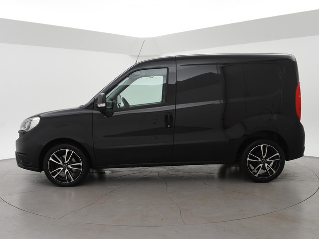 Foto 6 van Fiat Doblò Cargo 1.3 MJ ACTUAL EURO 6 + TREKHAAK | 17 INCH | AIRCO | BLUETOOTH