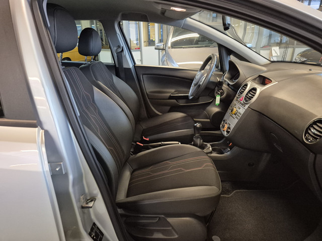 Foto 6 van Opel Corsa 1.2 Anniversary Edition | Airco | Parkeersensor | Cruise Control | Rijklaarprijs incl. 6
