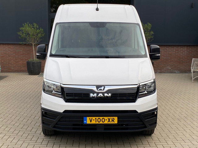 Foto 9 van MAN TGE 35 140 pk L2L H2 NIEUWSTAAT AUTOMAAT CRUISE AIRCO ELEKTR PAKKET